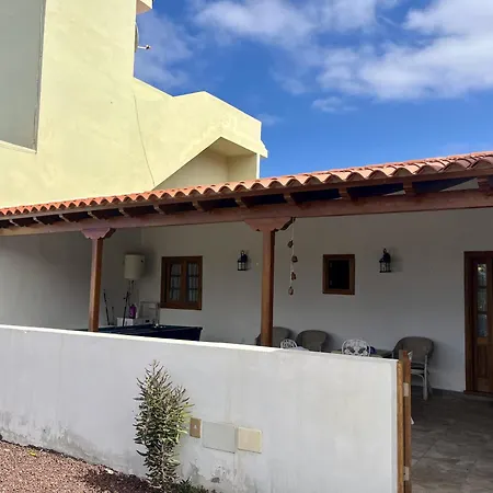 Bella Casa Con Vistas Al Teide Y Billar * Garachico (Tenerife)